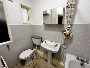Photo 5- click for photo gallery